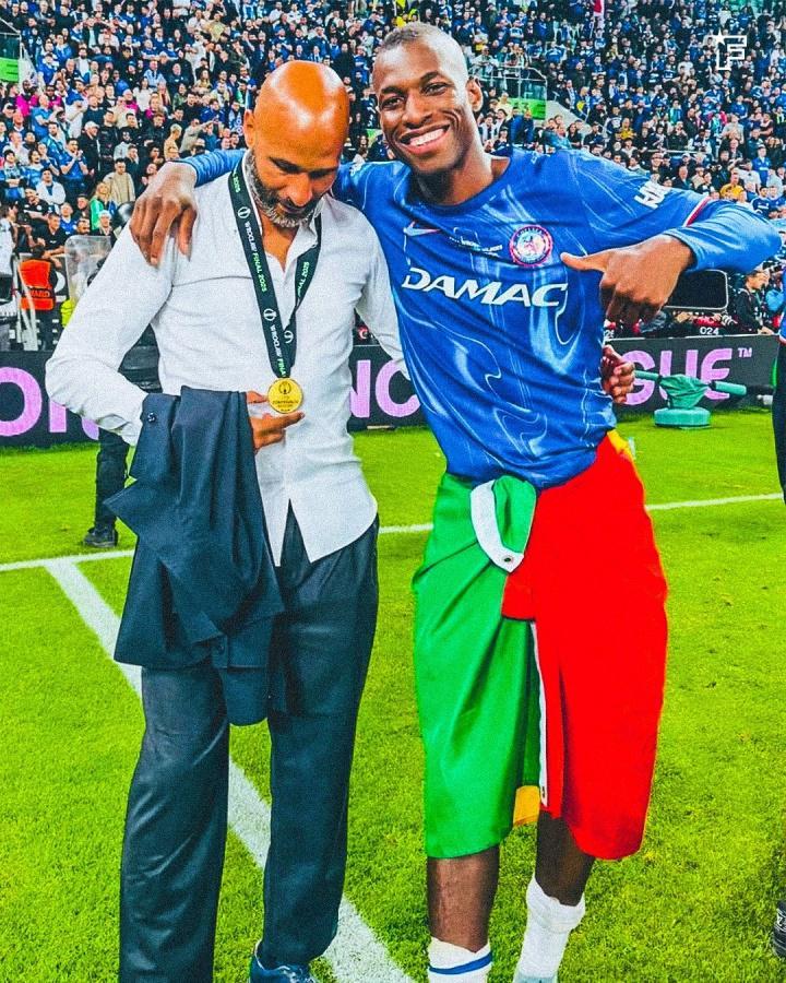 kaiyun-杰克逊经纪人：两赛季30球&amp;amp;蓝军生涯将翻篇 球员预计48小时内转会